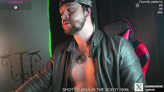 just maxii online show from March 26, 11:57 pm