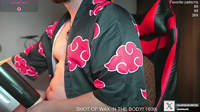 just maxii online show from March 12, 9:52 pm