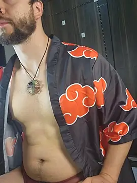 Snapshot of just_maxii chatting on November 25, 12:11 am just maxii online show from November 25, 12:11 am