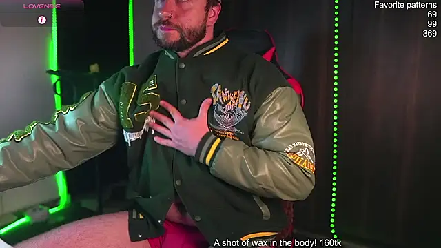 just maxii online show from February 6, 1:01 am