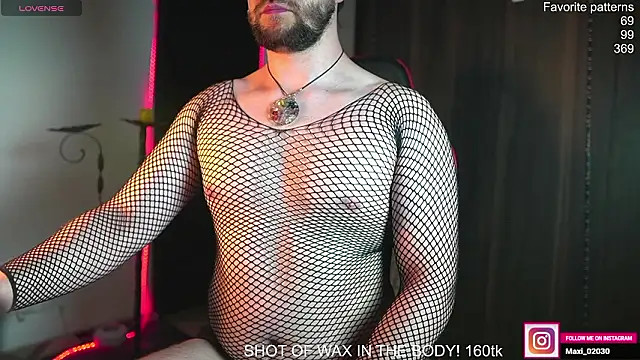 just maxii online show from March 19, 11:27 pm