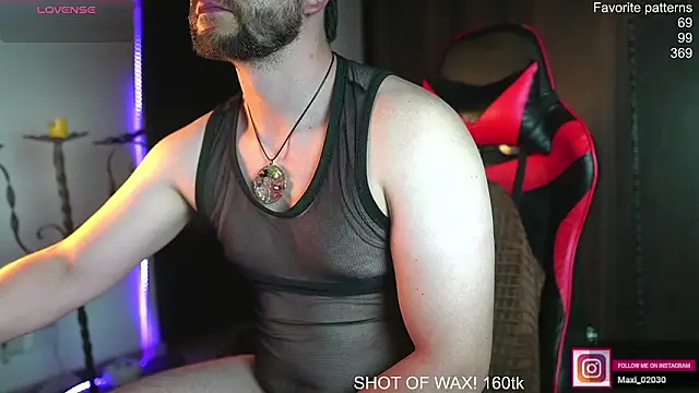 just maxii online show from March 3, 10:06 pm