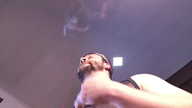 just maxii online show from February 1, 10:41 pm