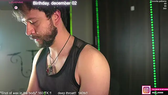 Snapshot of just_maxii chatting on December 1, 11:27 pm just maxii online show from December 1, 11:27 pm