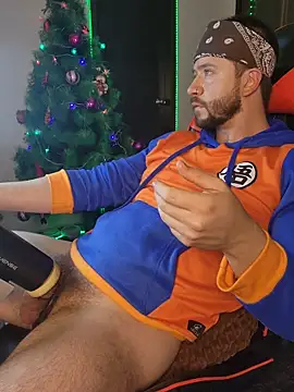 just maxii online show from January 10, 9:43 pm