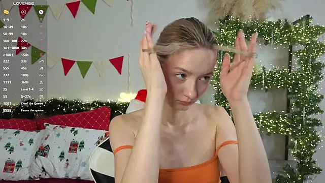 IdaValenti online show from December 19, 11:07 pm