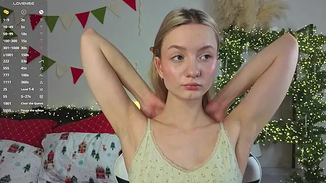 IdaValenti online show from December 16, 11:09 pm