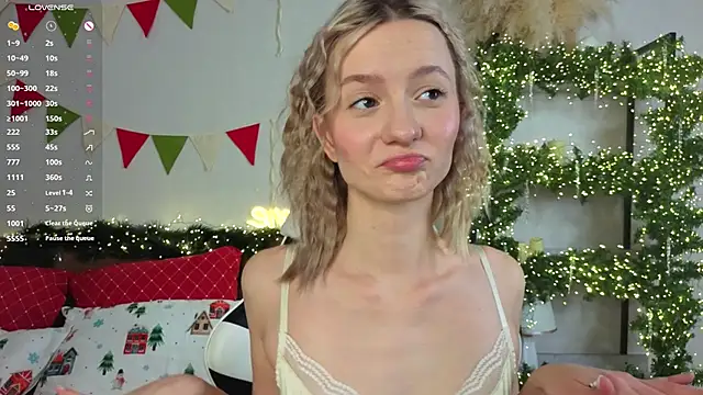 IdaValenti online show from December 18, 11:08 pm