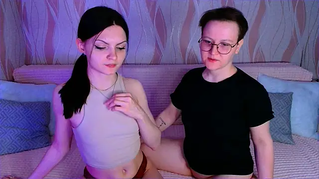  crazy baby  online show from May 26, 11:47 pm