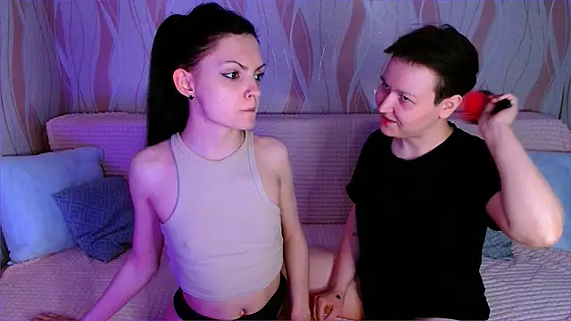  crazy baby  online show from June 2, 6:30 pm