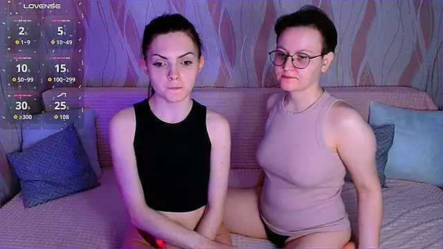  crazy baby  online show from April 4, 3:40 pm