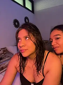 Nina-Eros1 online show from May 9, 8:56 pm