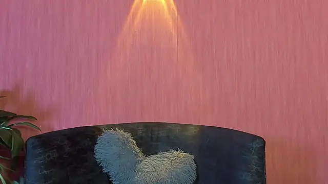 kassandra james online show from March 5, 2:24 pm