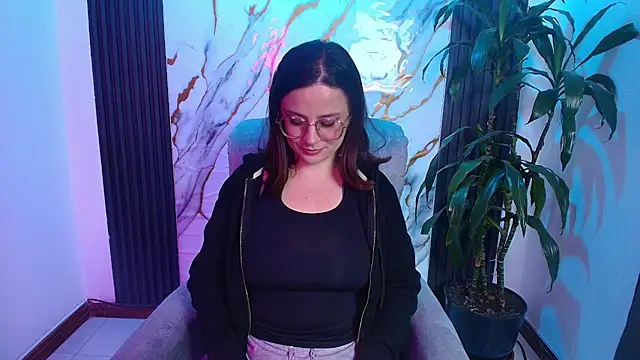 kassandra james online show from March 25, 11:31 am