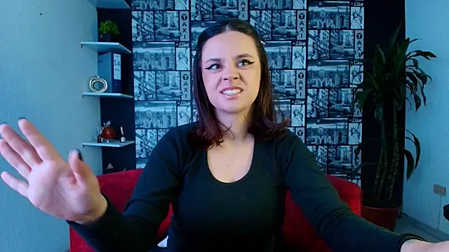 kassandra james online show from April 11, 12:20 pm