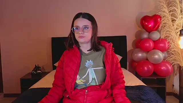 kassandra james online show from February 17, 1:08 pm