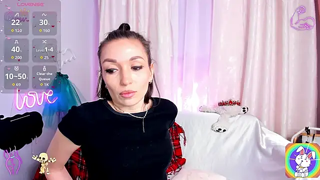 jessica tiny online show from May 6, 2:04 am