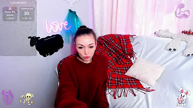 jessica tiny online show from April 20, 7:22 am