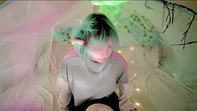 Akemilun online show from October 24, 6:12 am