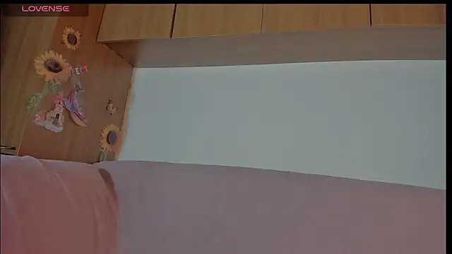 Snapshot of Lizzyjordanxo chatting on June 20, 9:31 pm Lizzyjordanxo online show from June 20, 9:31 pm