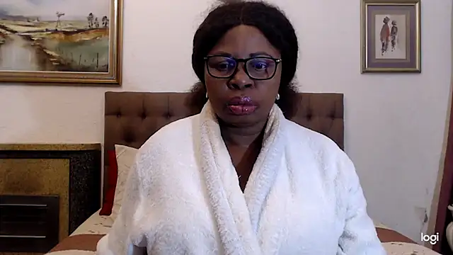 OmegaLipps online show from May 8, 3:32 am