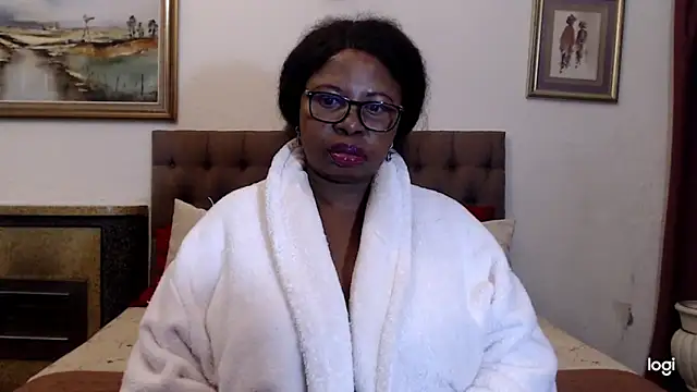 OmegaLipps online show from May 1, 4:23 pm