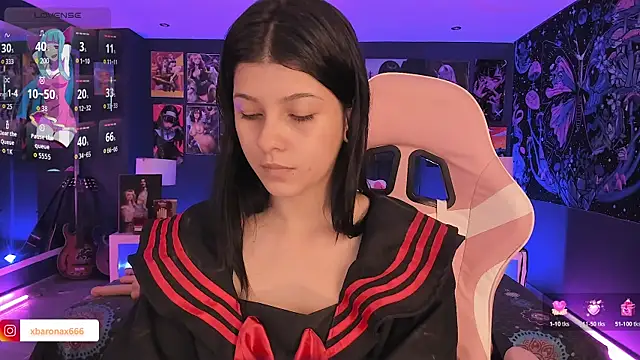 Snapshot of LanaKyutt chatting on November 7, 1:37 pm LanaKyutt online show from November 7, 1:37 pm