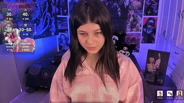 LanaKyutt online show from April 5, 10:05 pm