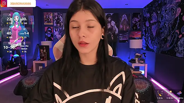 Snapshot of LanaKyutt chatting on November 28, 1:11 pm LanaKyutt online show from November 28, 1:11 pm