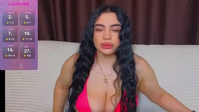 Nikki Kardashian online show from February 15, 4:03 am