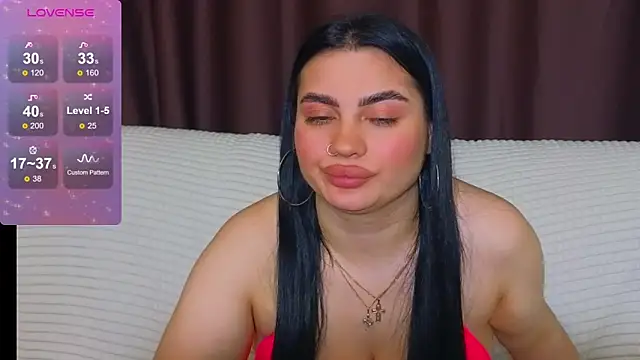 Nikki Kardashian online show from February 12, 2:03 am