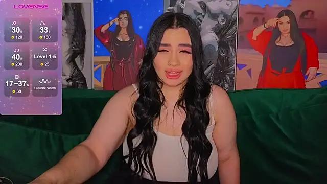 Nikki Kardashian online show from December 26, 9:15 pm