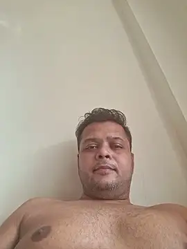 dirtybearr online show from January 9, 9:27 am