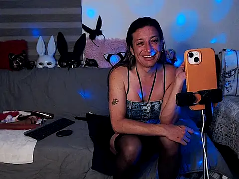 Gikitrans76 online show from April 23, 1:01 am