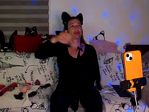 Gikitrans76 online show from May 7, 2:49 am