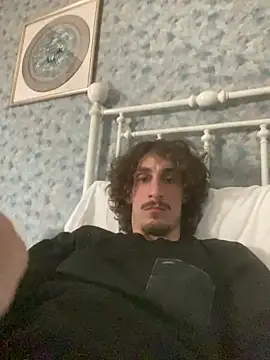 BostonGeorge27 online show from March 26, 7:28 am