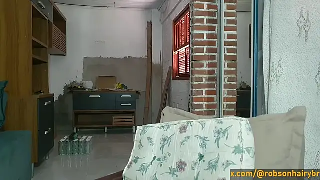 Snapshot of robsonbr chatting on October 23, 2:38 pm robsonbr online show from October 23, 2:38 pm