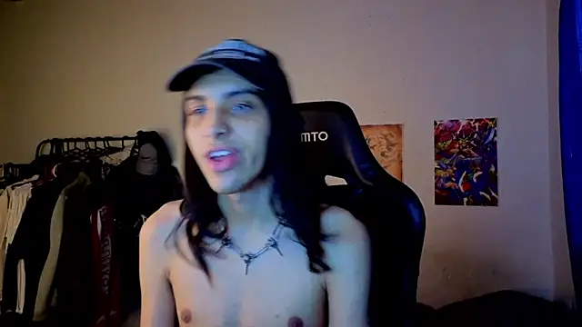 Snapshot of angelitofemboy chatting on September 19, 9:08 pm angelitofemboy online show from September 19, 9:08 pm