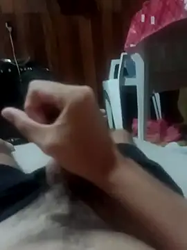 Snapshot of denca28 chatting on October 26, 3:51 am denca28 online show from October 26, 3:51 am