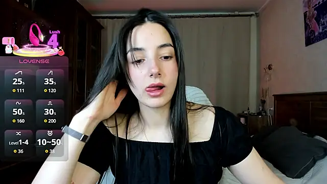 AishaGold online show from December 21, 8:42 pm