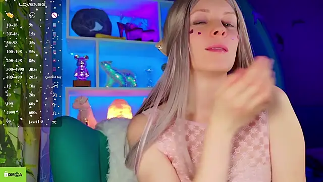 Flash Summer online show from March 8, 2:42 pm