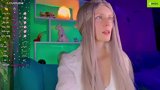 Flash Summer online show from November 3, 12:05 am