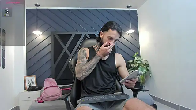 Apolo Bianco  online show from September 18, 11:19 pm