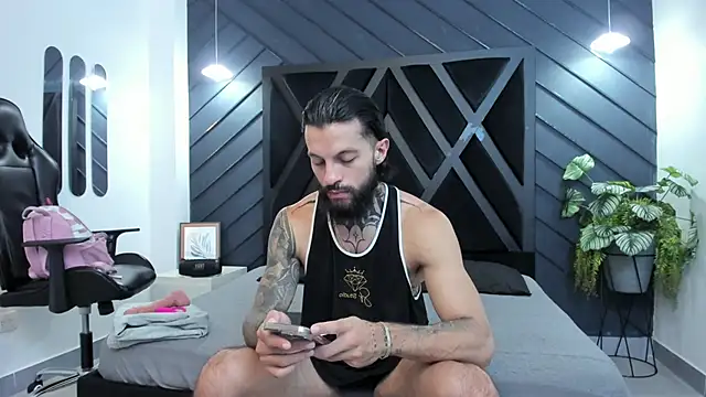 Apolo Bianco  online show from September 23, 11:12 pm