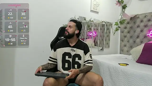 Apolo Bianco  online show from December 4, 12:30 pm