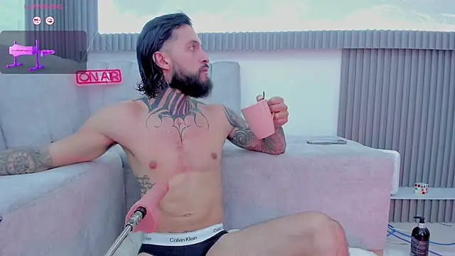 Apolo Bianco  online show from November 2, 10:15 pm