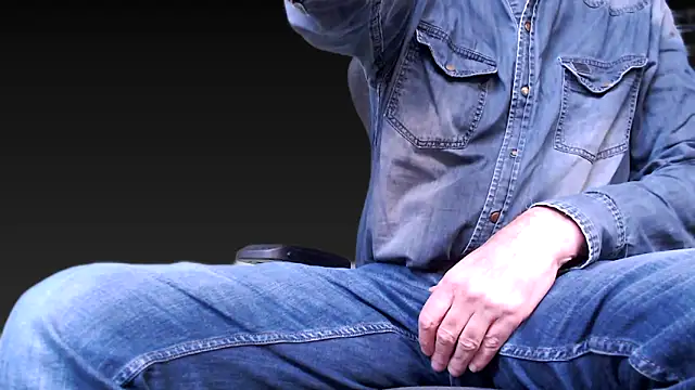 juanpalmox online show from December 22, 10:26 am