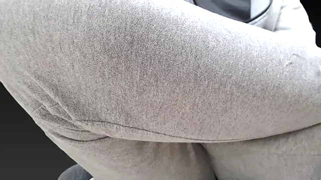 juanpalmox online show from October 6, 11:55 am