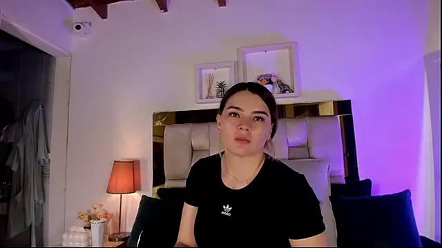 emmy r online show from April 11, 12:09 pm