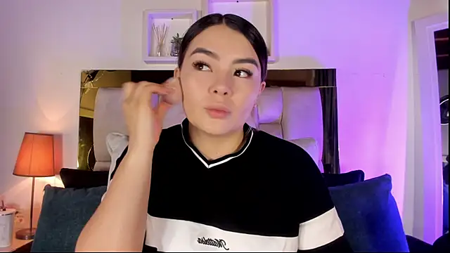 emmy r online show from March 14, 12:11 pm